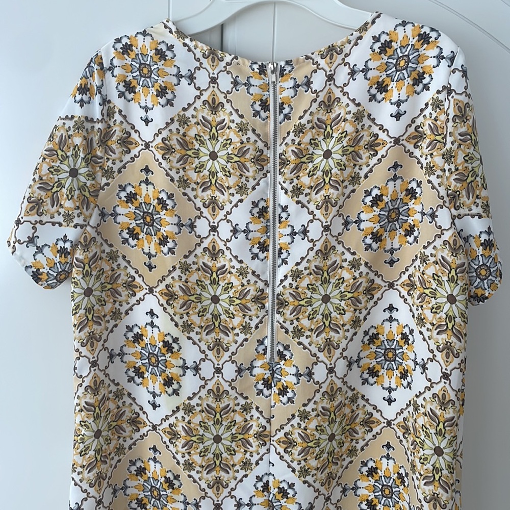 Lulu's Floral Patterned Dress - Picture 3 of 3